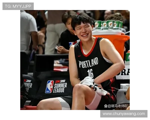 火箭新星杨瀚森夏季联赛精彩表现集锦助力球队对决开拓者